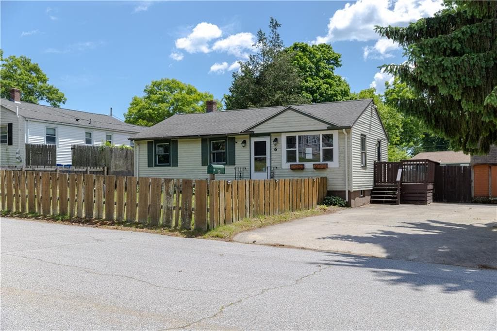 Single Family Residence at 6 Kathy Avenue, Coventry, photo 5 of 16