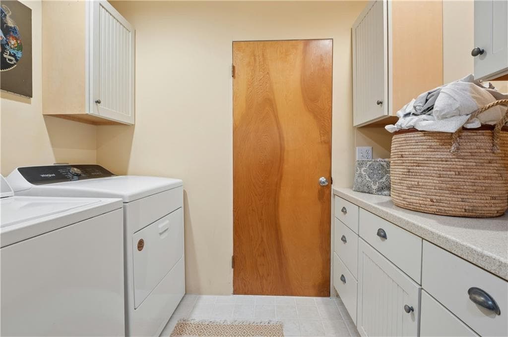 Single Family Residence at 24 Constellation Court, Jamestown, photo 22 of 49