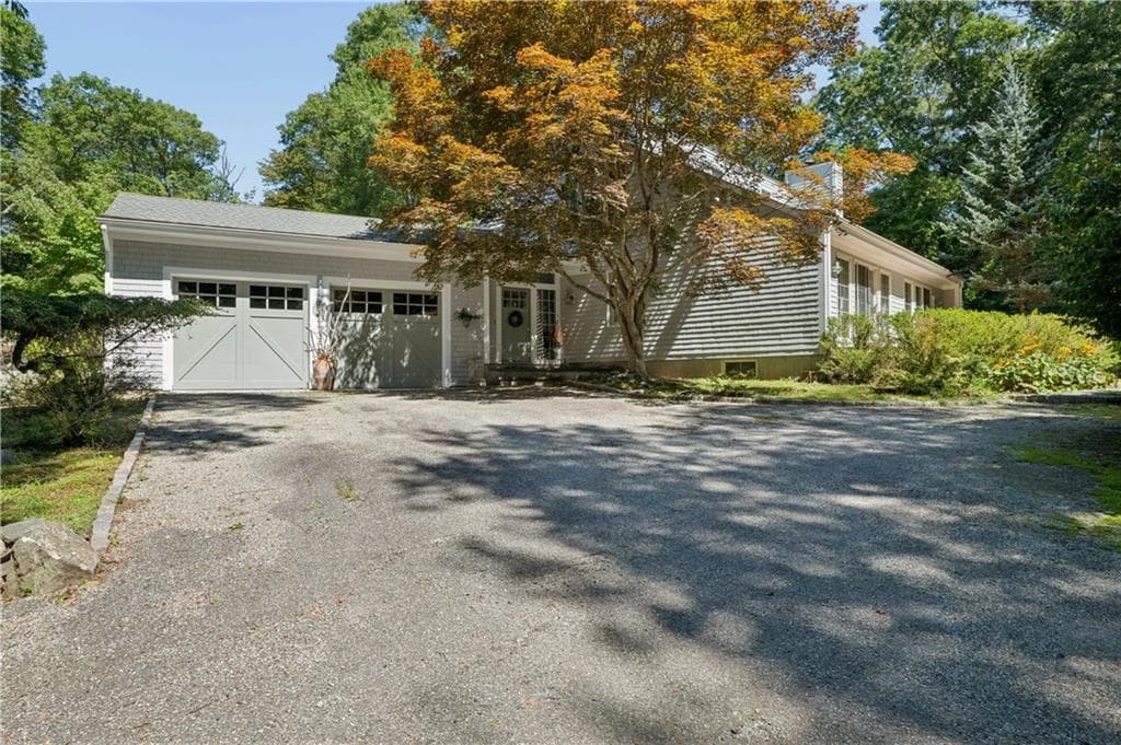 Single Family Residence at 24 Constellation Court, Jamestown, photo 3 of 49