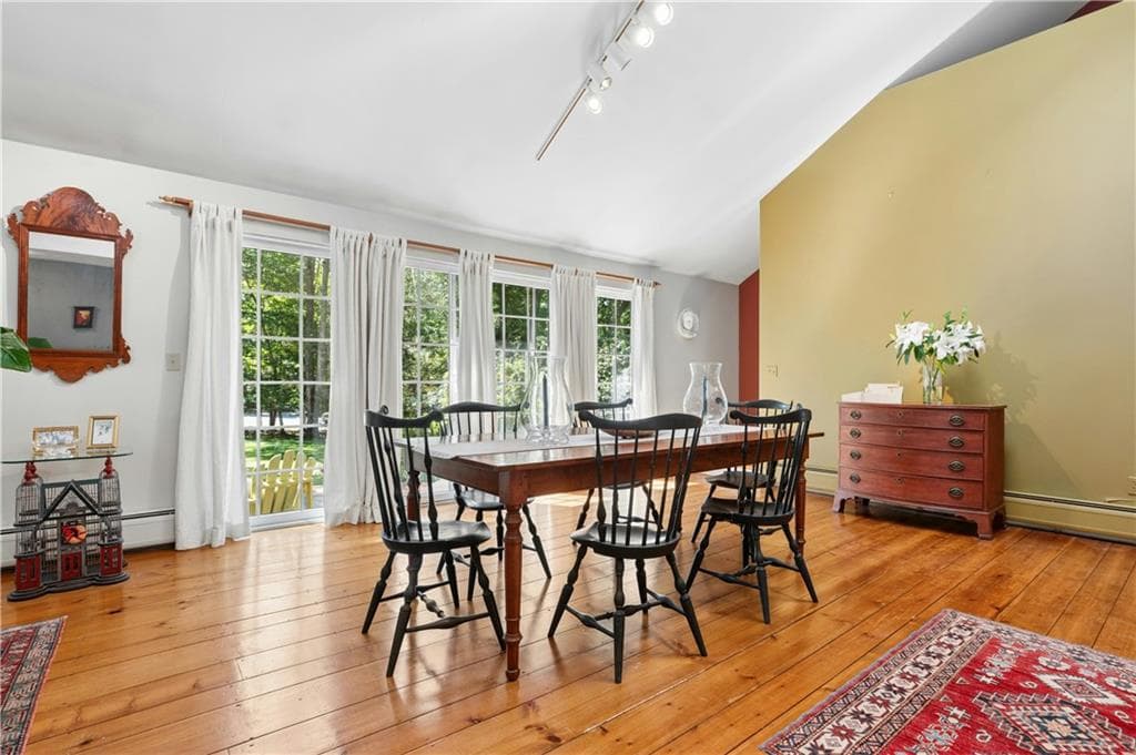 Single Family Residence at 24 Constellation Court, Jamestown, photo 11 of 49
