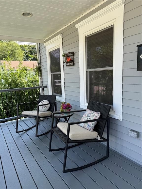 Single Family Residence at 8 Rathbun Street, West Warwick, photo 3 of 32