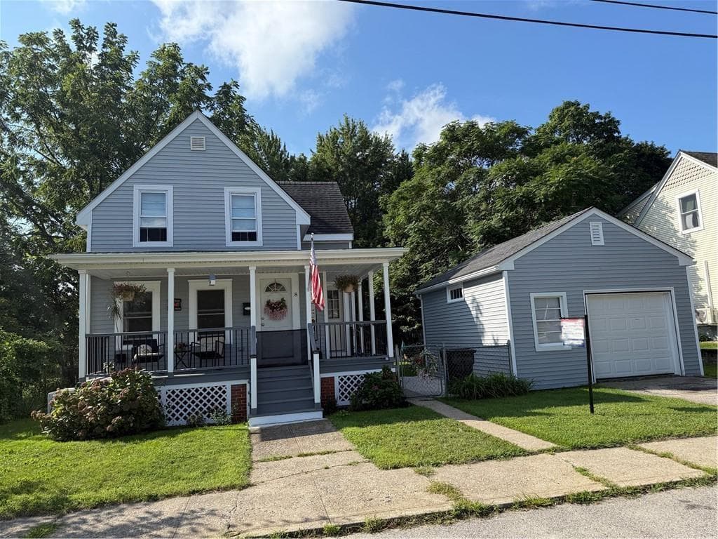 8 Rathbun Street