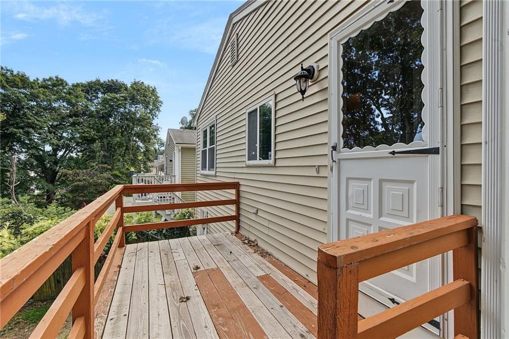 Single Family Residence at 29 Stillwater Avenue, Providence, photo 32 of 49