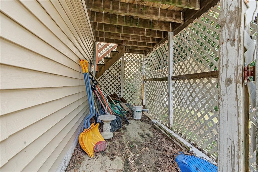 Single Family Residence at 29 Stillwater Avenue, Providence, photo 31 of 49