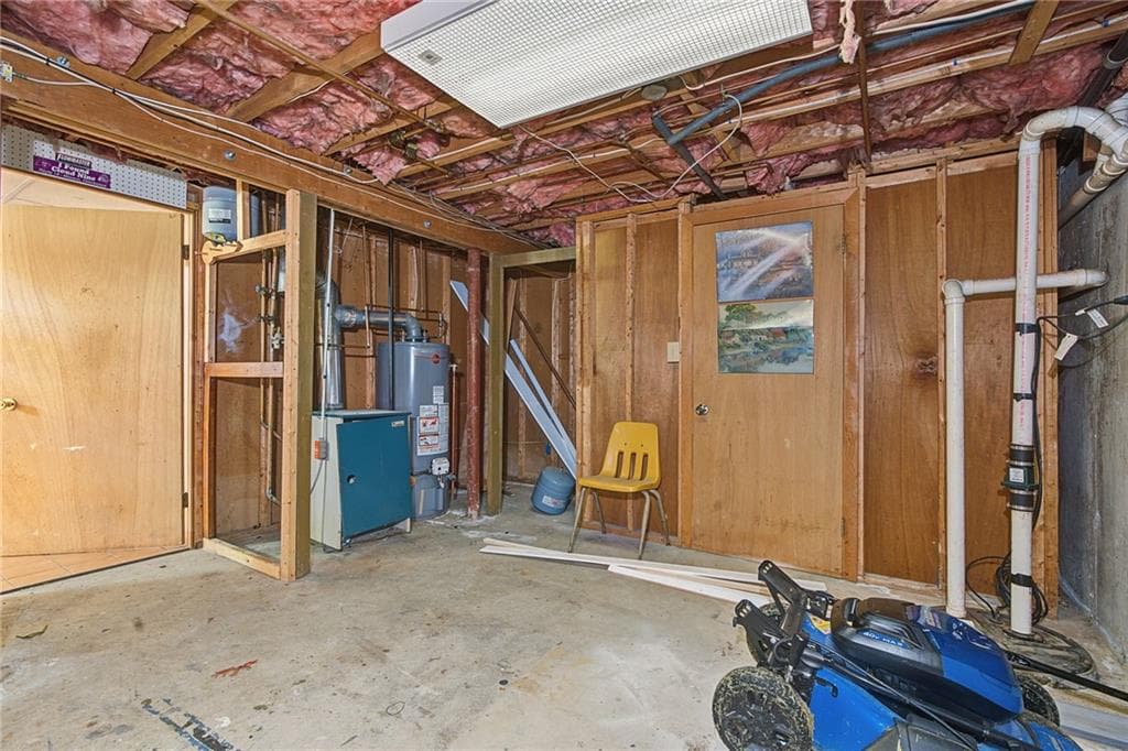 Single Family Residence at 29 Stillwater Avenue, Providence, photo 29 of 49