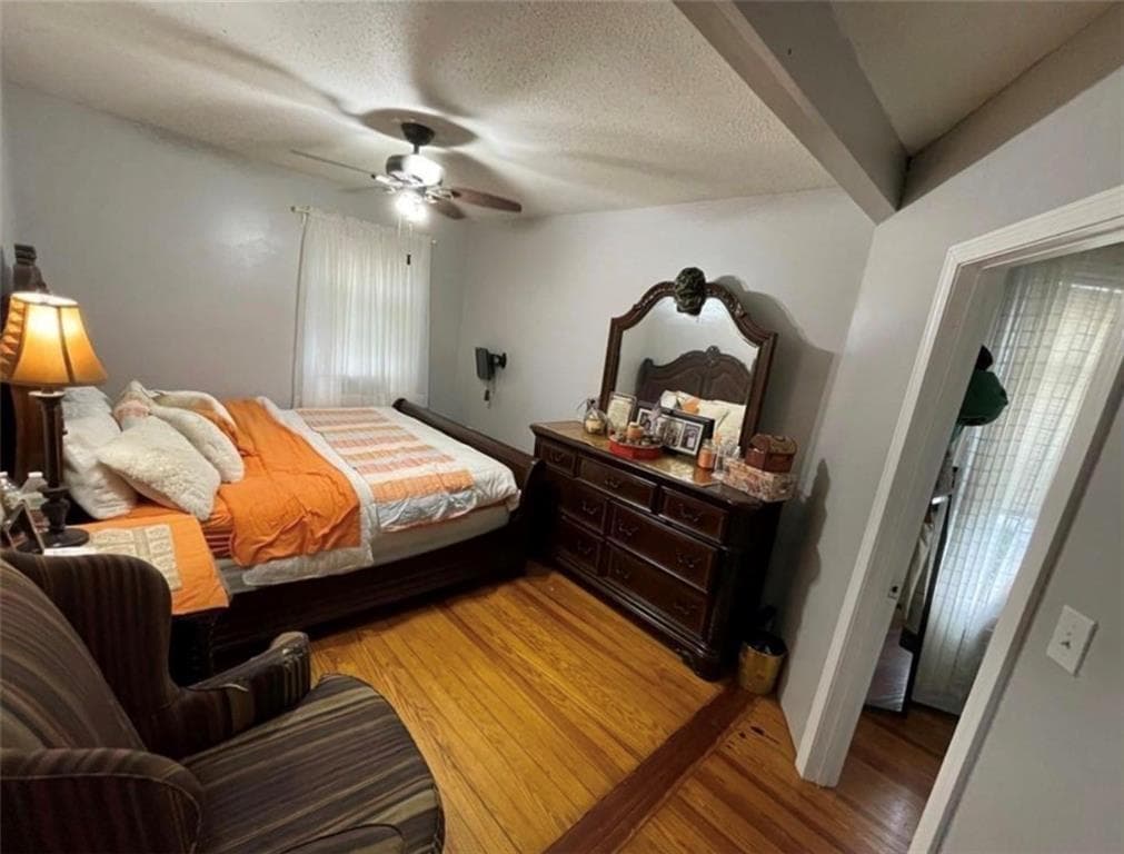Single Family Residence at 79 Barrows Street, Providence, photo 8 of 13