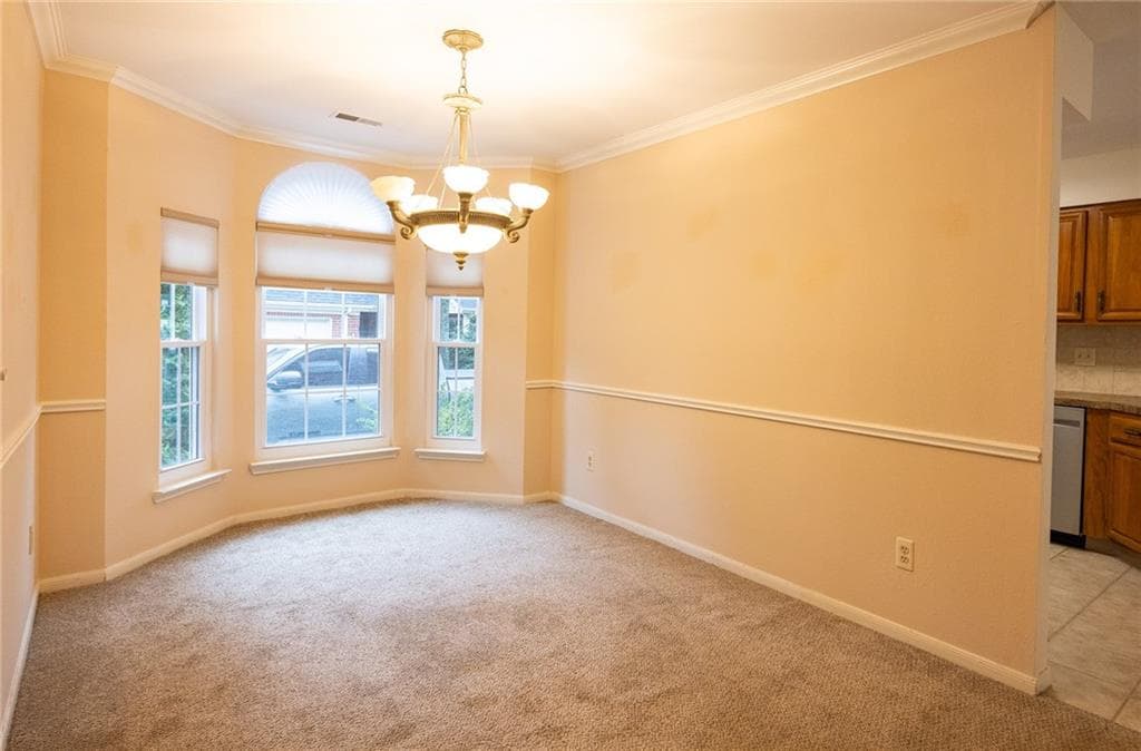 Condominium at 626 Smithfield Road UNIT 701, North Providence, photo 4 of 24