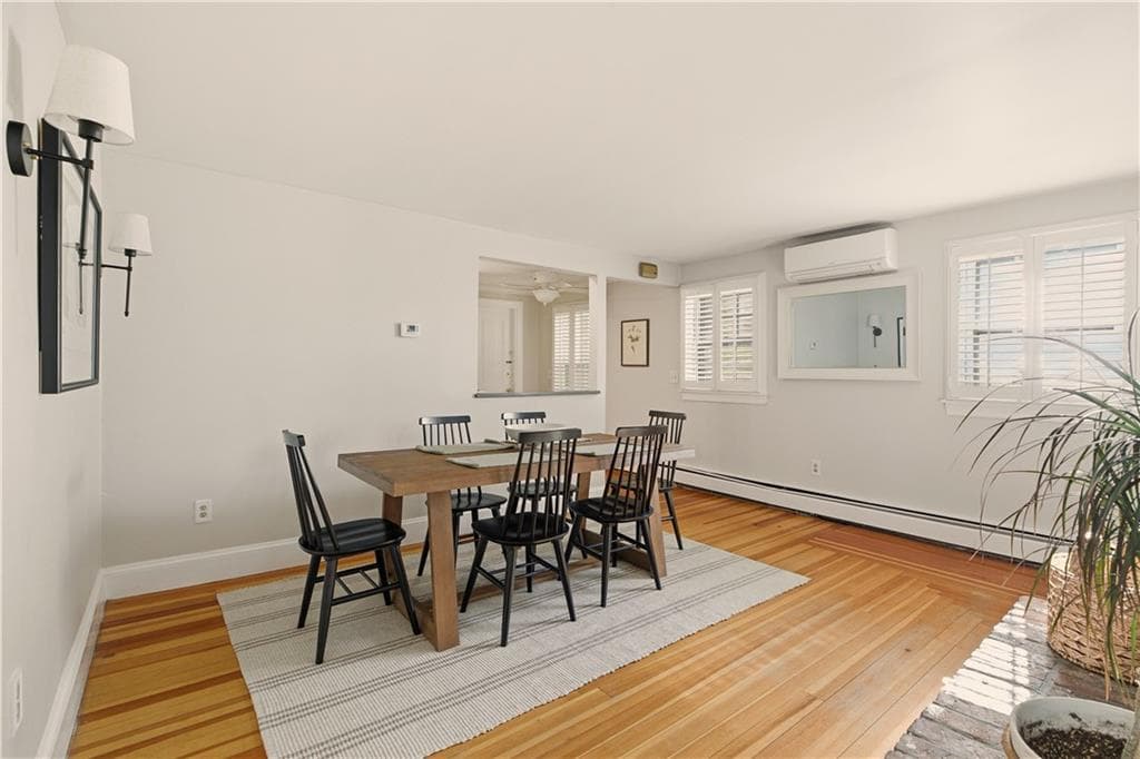 Condominium at 28 Kay Street UNIT 3, Newport, photo 23 of 34