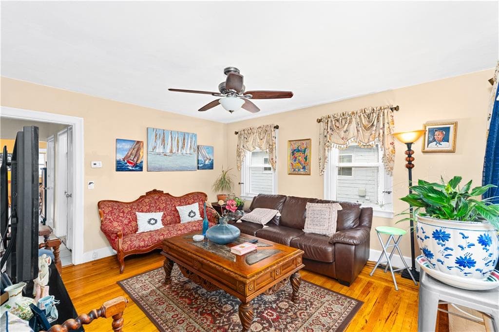 Single Family Residence at 39 Bolton Avenue, Providence, photo 17 of 41