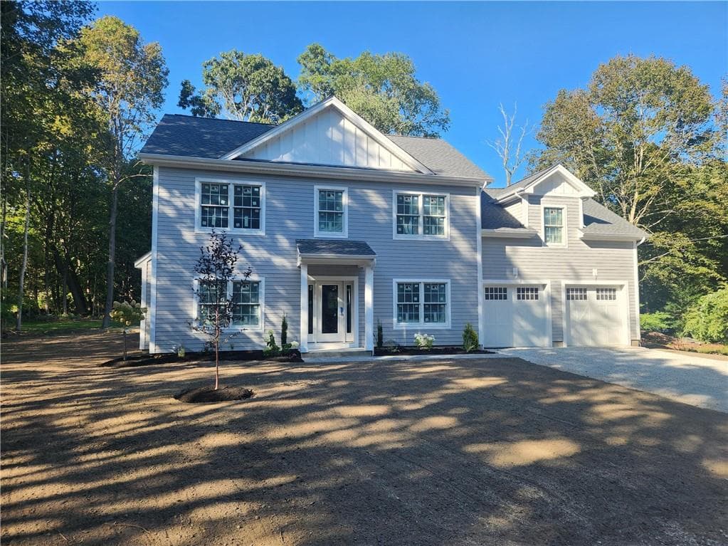 1015 East Shore Road