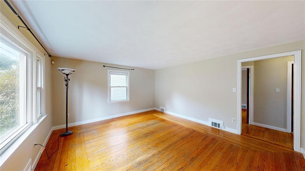 Single Family Residence at 11 Harris Avenue, Johnston, photo 6 of 23