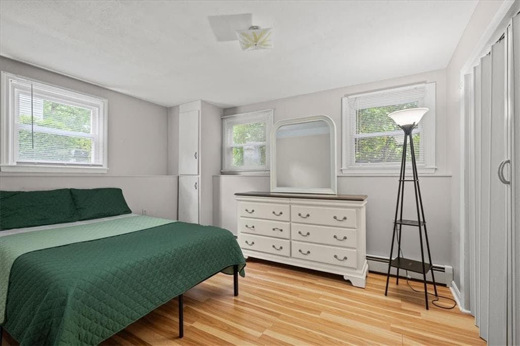 Single Family Residence at 10 Bow Run, Narragansett, photo 23 of 48