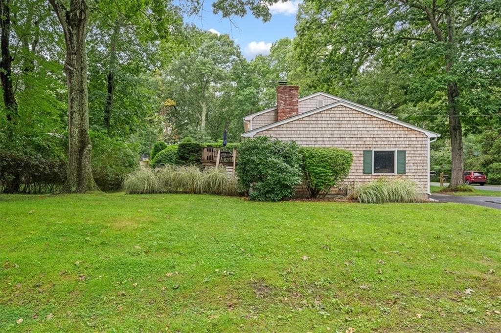 Single Family Residence at 10 Bow Run, Narragansett, photo 35 of 48