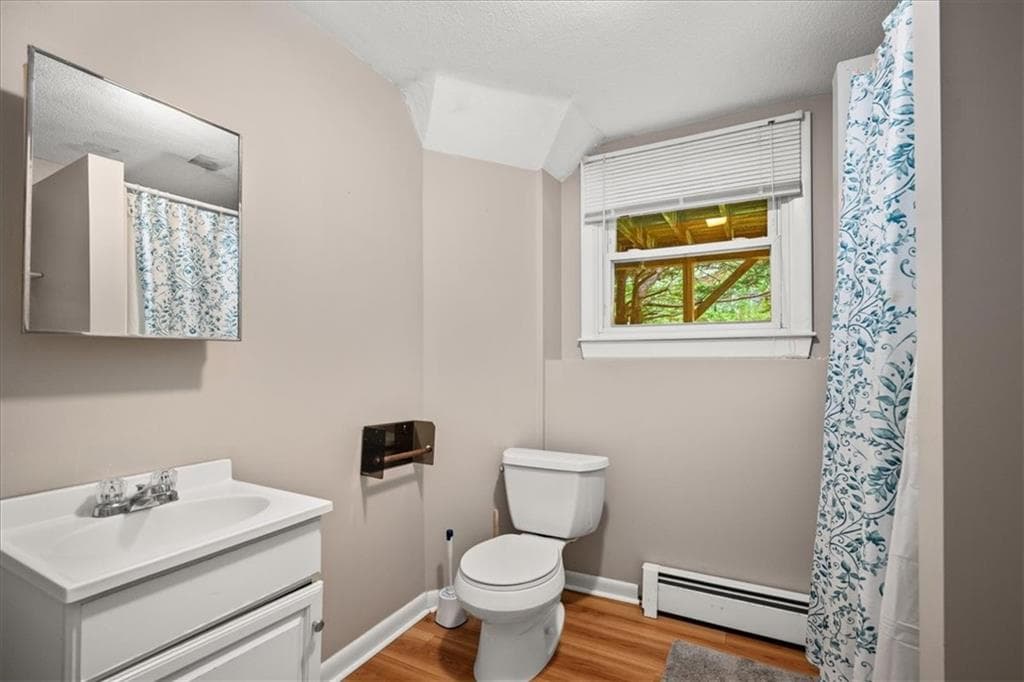 Single Family Residence at 10 Bow Run, Narragansett, photo 25 of 48