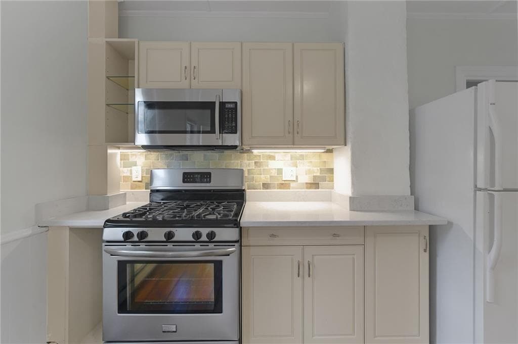 Multi Family at 97 Jenkins Street, Providence, photo 12 of 49
