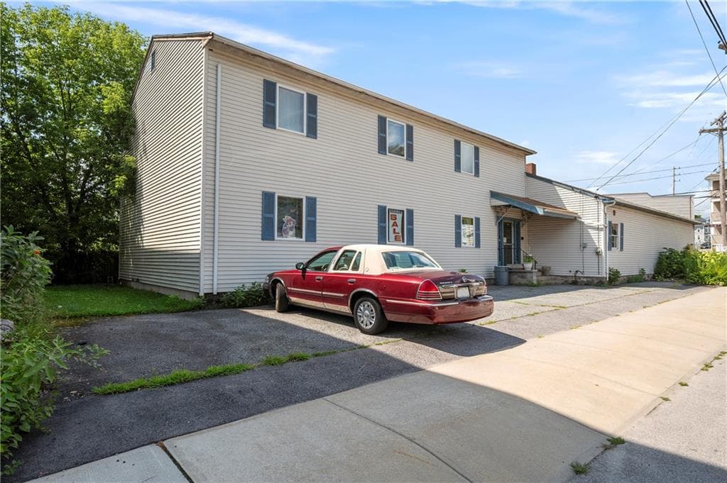 Commercial at 617 Elm Street, Woonsocket, photo 26 of 28