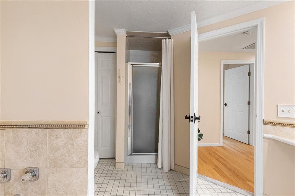 Condominium at 58 Needle Grove Point UNIT B, North Providence, photo 37 of 49