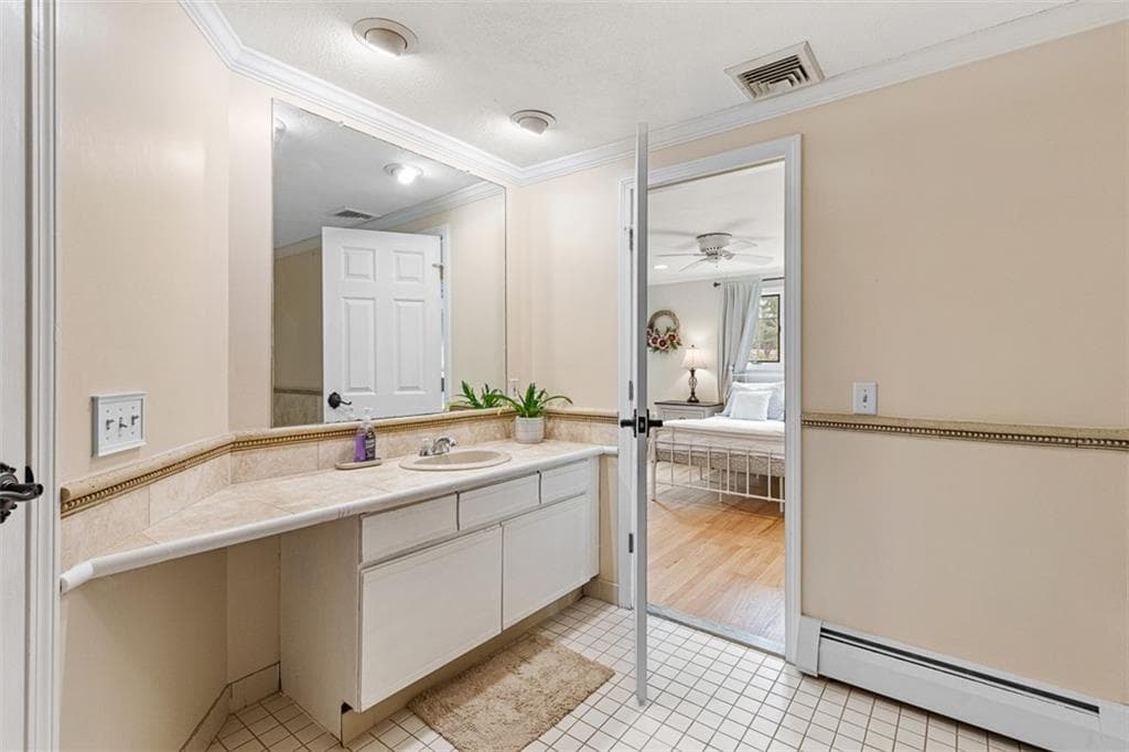 Condominium at 58 Needle Grove Point UNIT B, North Providence, photo 39 of 49