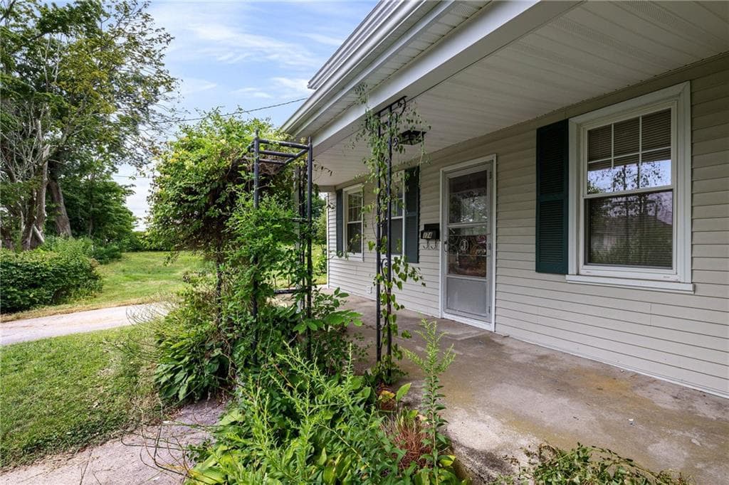 Single Family Residence at 174 Pulaski Street, West Warwick, photo 5 of 5
