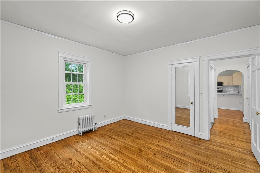 Single Family Residence at 110 Ausdale Road, Cranston, photo 20 of 36