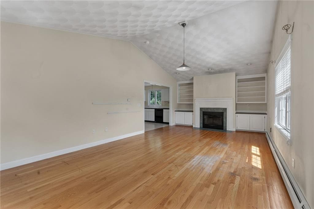 Single Family Residence at 46 A Victory Highway, West Greenwich, photo 10 of 45