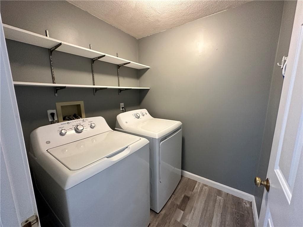 Condominium at 2709 Pinewood Drive, Smithfield, photo 23 of 29