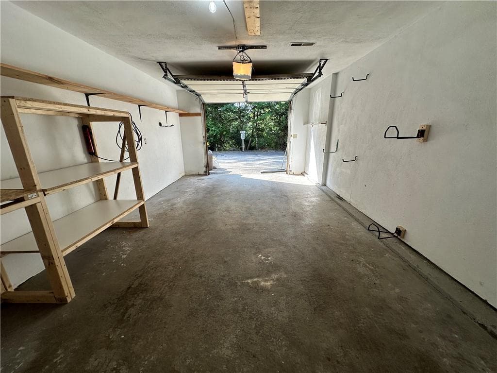 Condominium at 2709 Pinewood Drive, Smithfield, photo 27 of 29