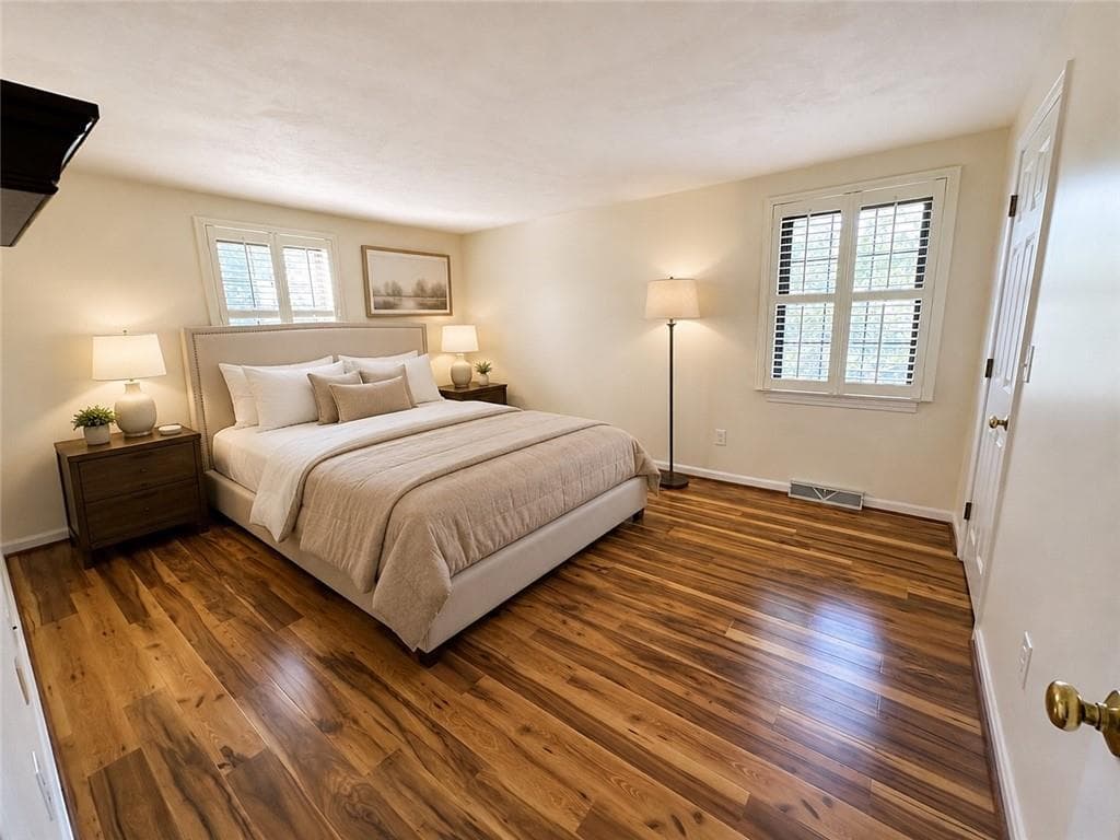 Condominium at 2709 Pinewood Drive, Smithfield, photo 17 of 29