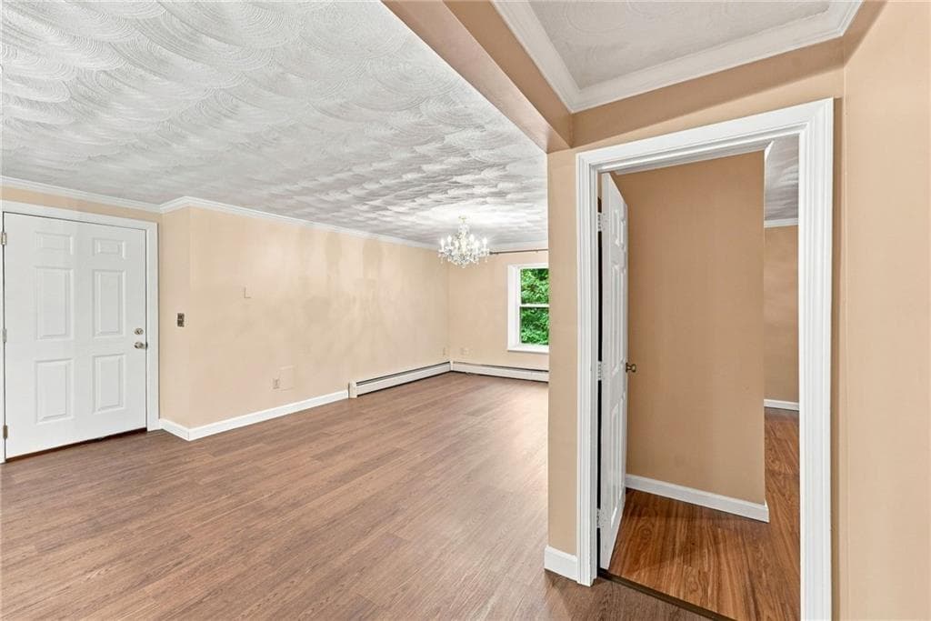 Condominium at 380 Sunset Avenue, North Providence, photo 14 of 22