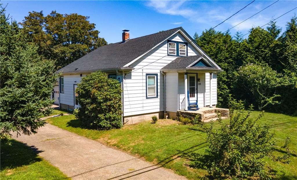 Single Family Residence at 222 Peckham Avenue, Middletown, photo 27 of 27