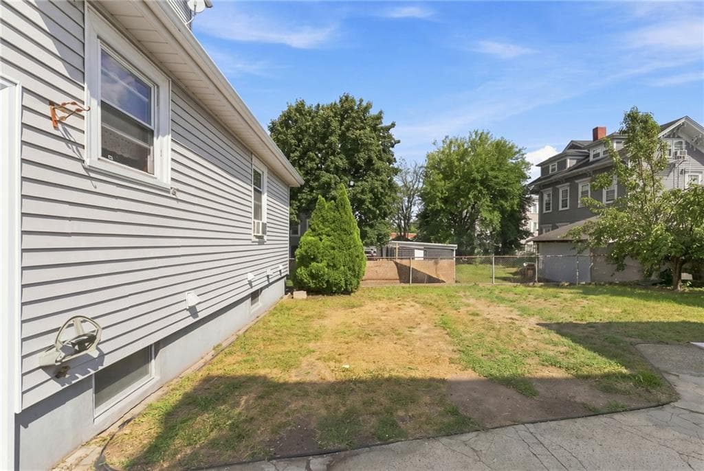 Multi Family at 16 Fales Street, Central Falls, photo 5 of 39