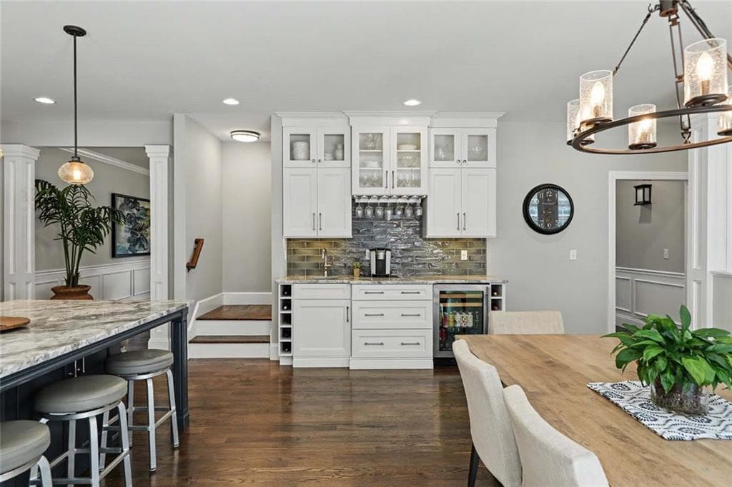 Single Family Residence at 95 Taggart Court, East Greenwich, photo 21 of 50