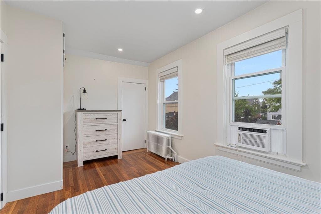 Single Family Residence at 31 Slocum Street, Newport, photo 17 of 25