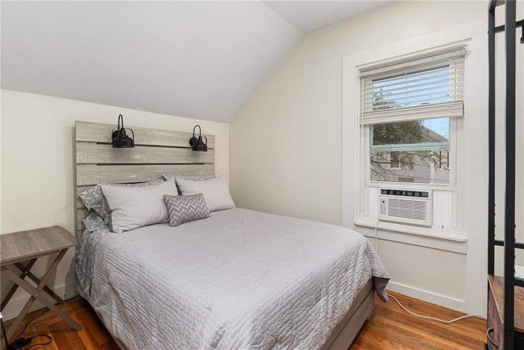 Single Family Residence at 31 Slocum Street, Newport, photo 18 of 25