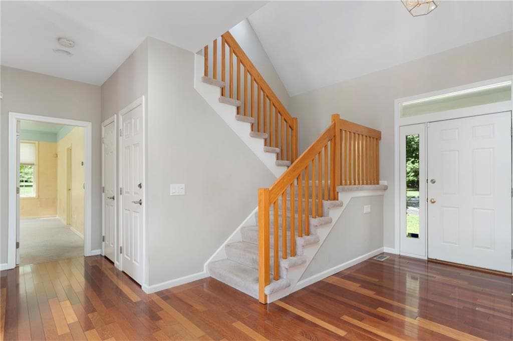 Single Family Residence at 110 Osprey Drive, East Greenwich, photo 26 of 50