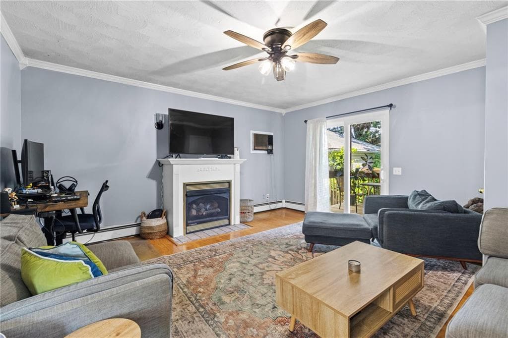 Multi Family at 276 South Clarendon Street, Cranston, photo 15 of 43