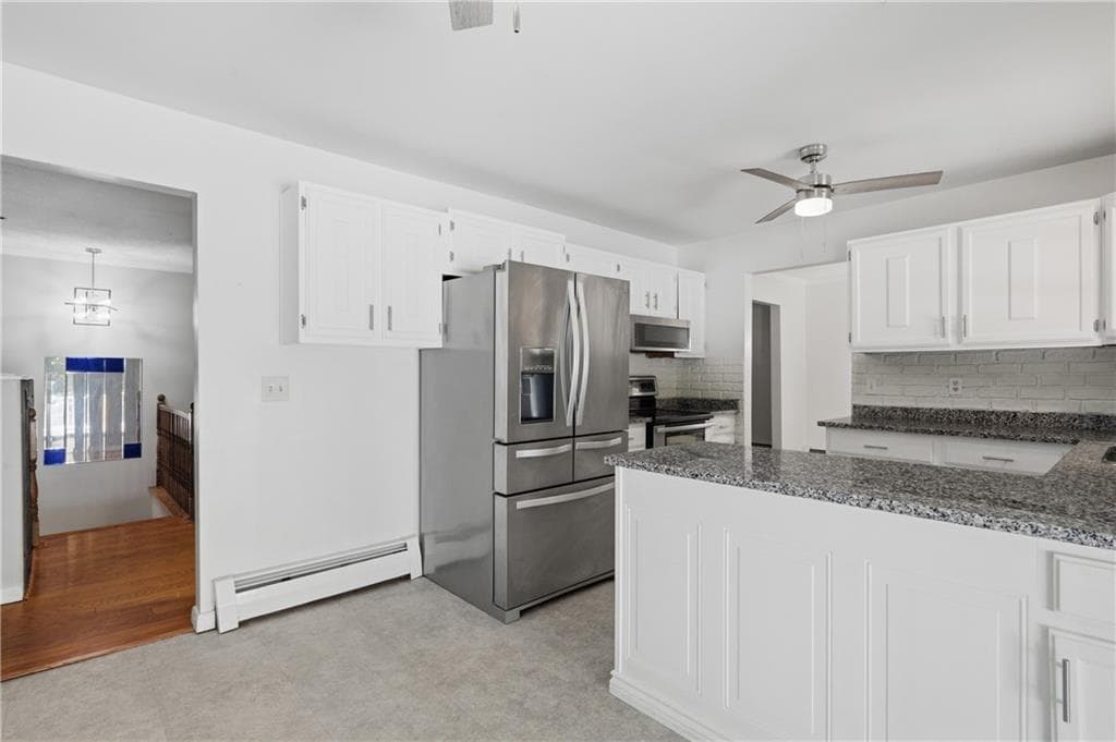 Single Family Residence at 43 Franklin Road, Scituate, photo 5 of 49