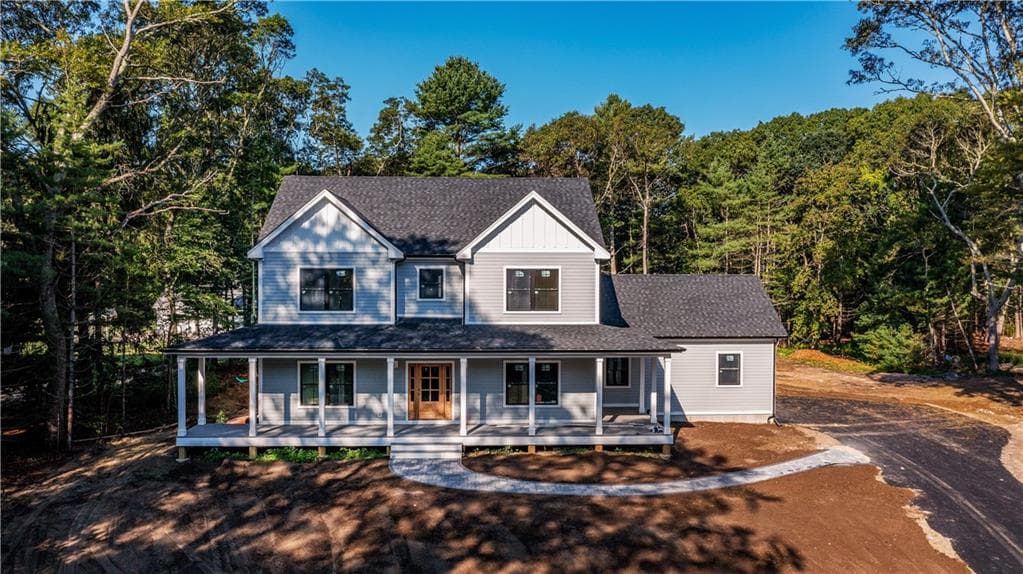 Single Family Residence at 91 Green Hill Beach Road, South Kingstown, photo 4 of 47