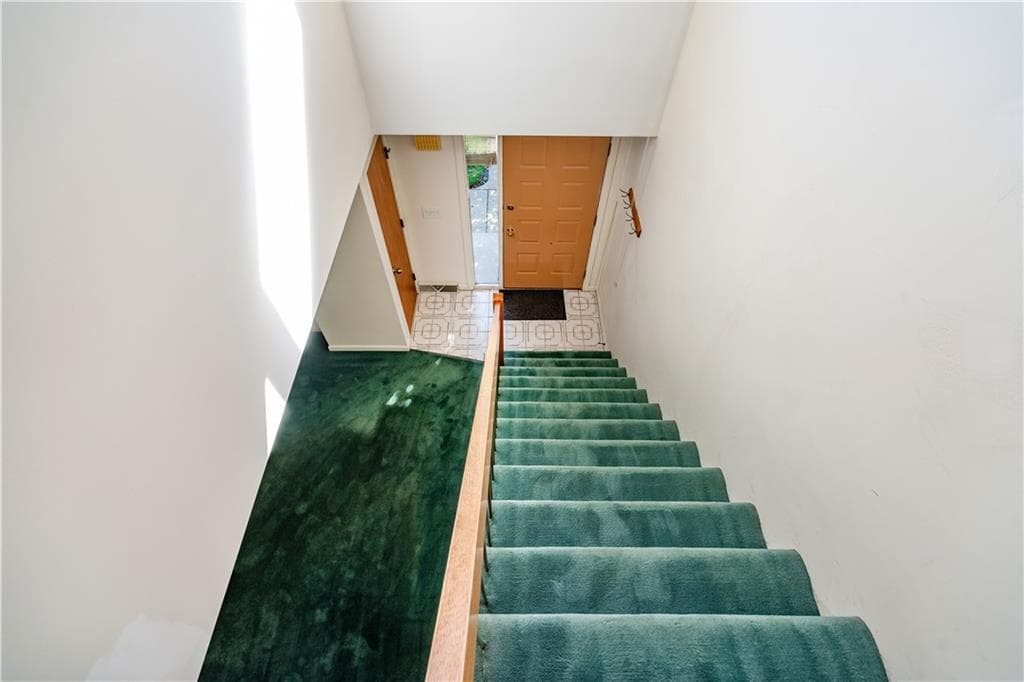 Condominium at 248 Mayfield Avenue UNIT E, Cranston, photo 18 of 45