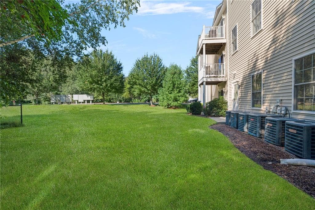 Condominium at 1 Gray Coach Lane UNIT 101, Cranston, photo 23 of 29