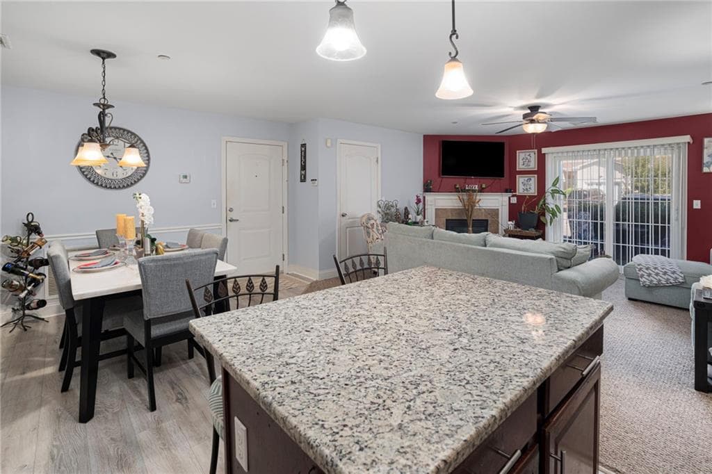 Condominium at 1 Gray Coach Lane UNIT 101, Cranston, photo 7 of 29