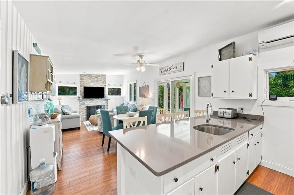 Single Family Residence at 104 Pequot Drive, Charlestown, photo 22 of 50