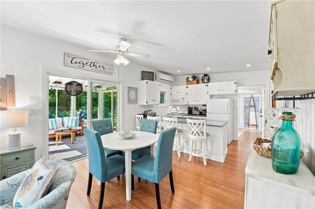 Single Family Residence at 104 Pequot Drive, Charlestown, photo 18 of 50