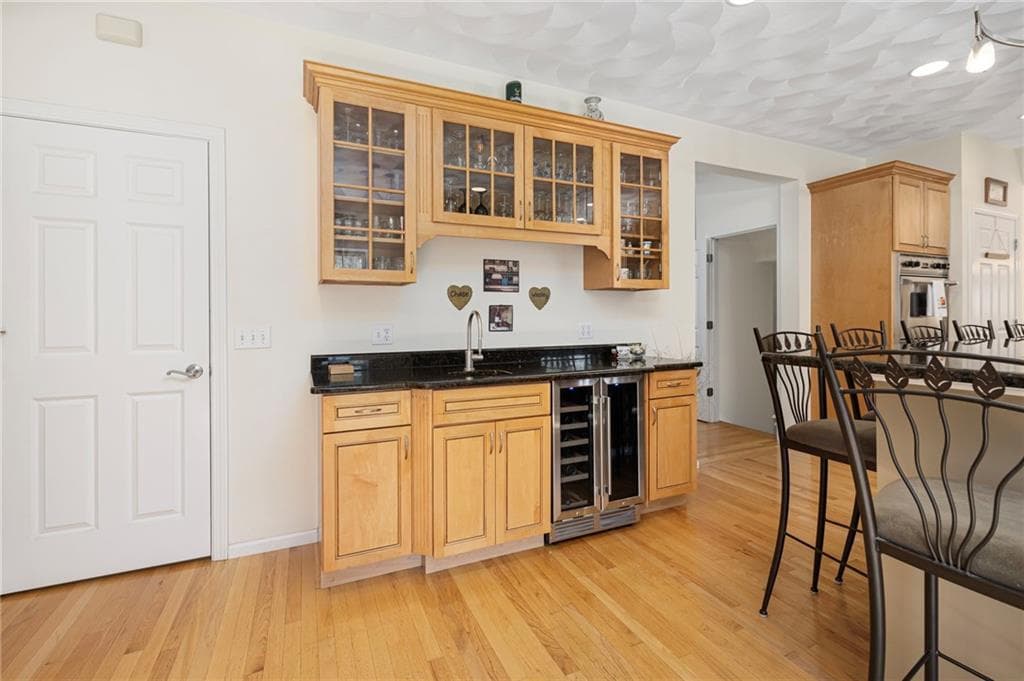 Single Family Residence at 15 W Bluebird Lane, Cranston, photo 6 of 49