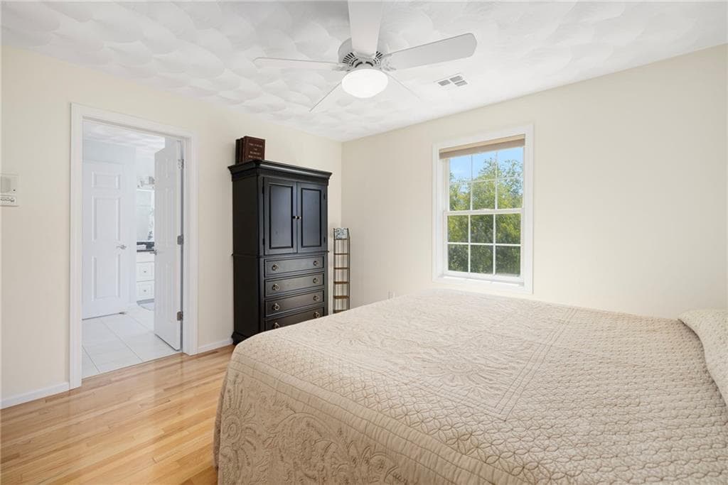 Single Family Residence at 15 W Bluebird Lane, Cranston, photo 26 of 49