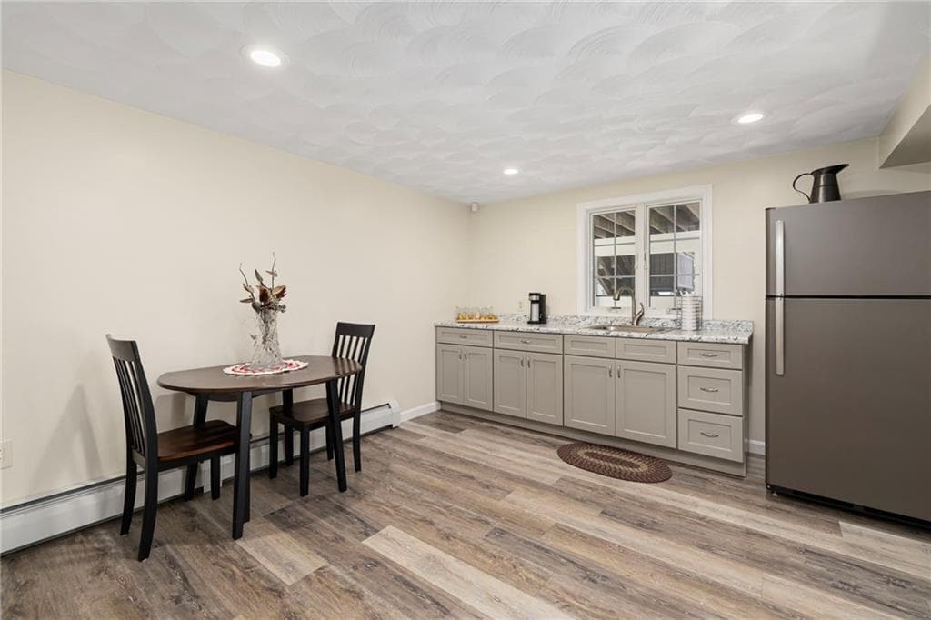 Single Family Residence at 15 W Bluebird Lane, Cranston, photo 36 of 49