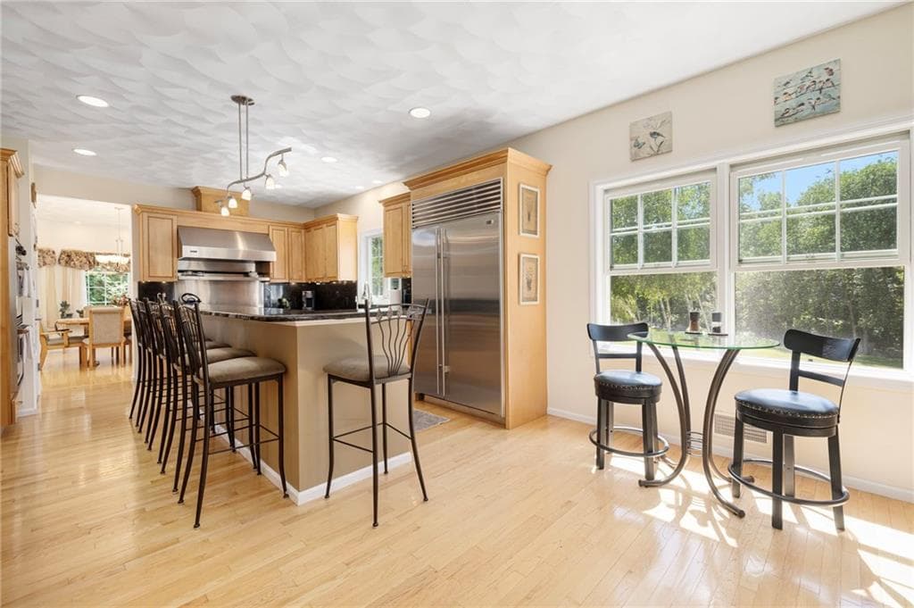 Single Family Residence at 15 W Bluebird Lane, Cranston, photo 4 of 49