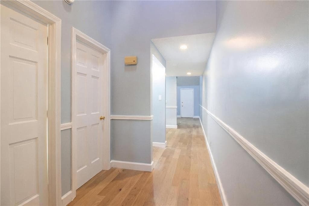 Condominium at North Providence, photo 5 of 15