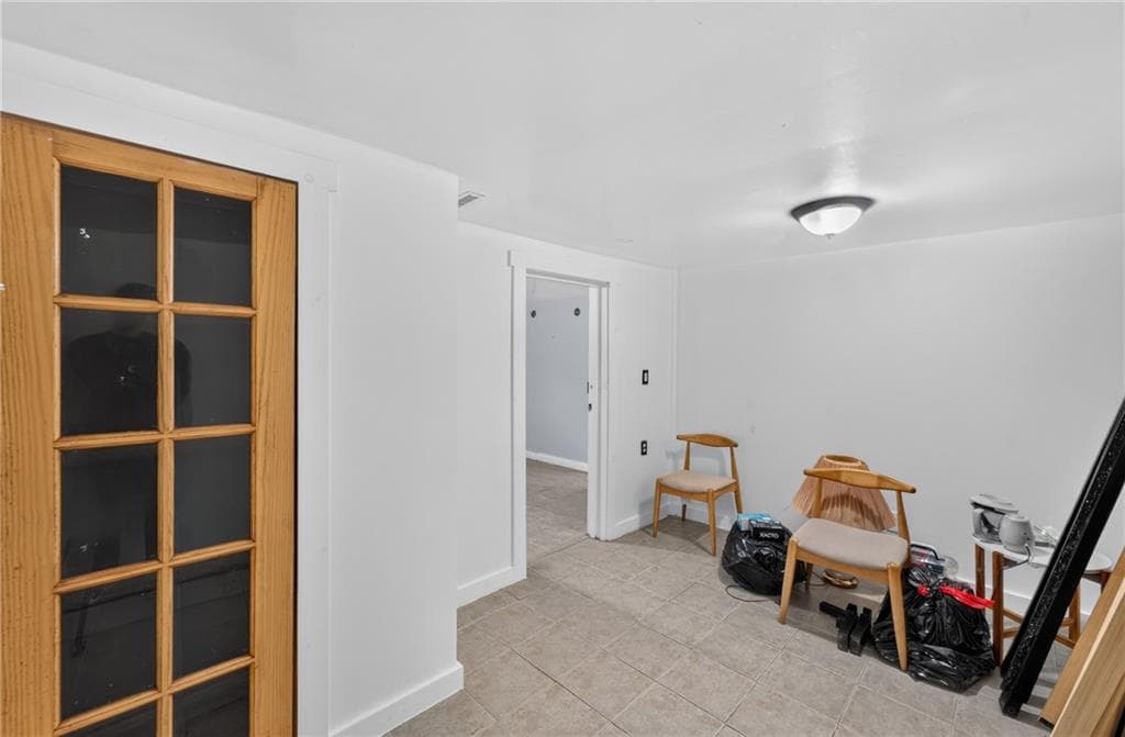 Multi Family at 33 Pekin Street, Providence, photo 23 of 23