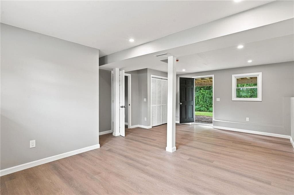 Single Family Residence at 30 Verdant Drive, Cranston, photo 32 of 40